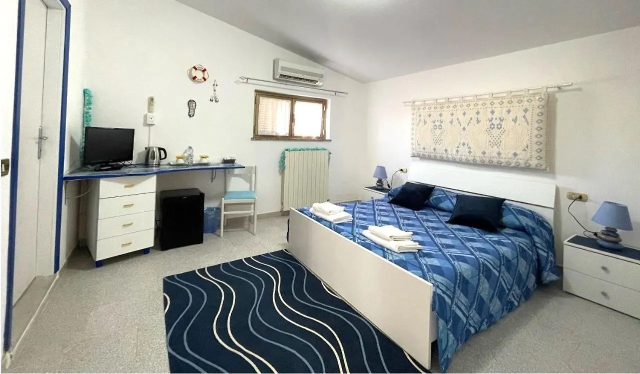 Imperia85 Lt Hotel Olbia 0*,  Italien
